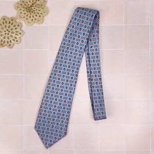 Vineyard Vines No Greater Sacrifice Tie